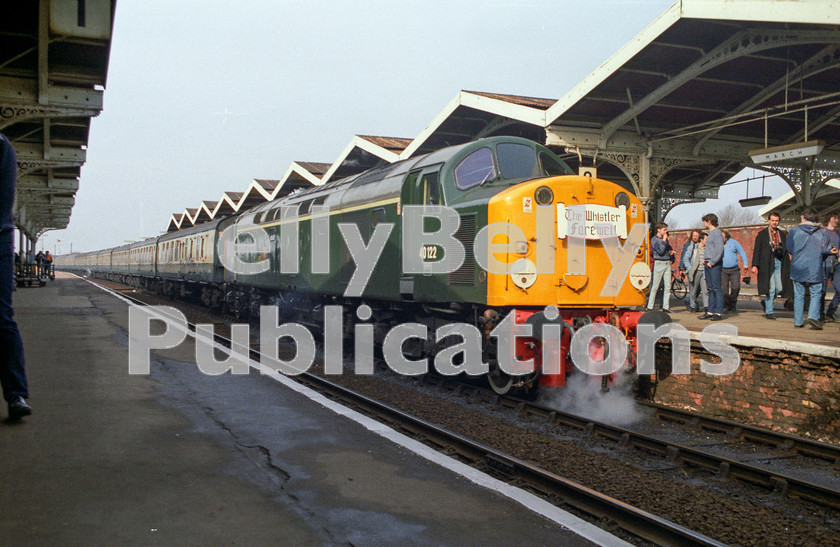 LPAP-DSL-CO-0117 
 he 'Whistler Farewell' tour of 9th March 1985, featured 40122, which ventured around East Anglia, seen here at March. 
 Keywords: BR, Eastern, LNER, Cambridgeshire, March, Diesel, BR, Passenger, Colour, Class40, 40122, D200, LO, 9A, 1984