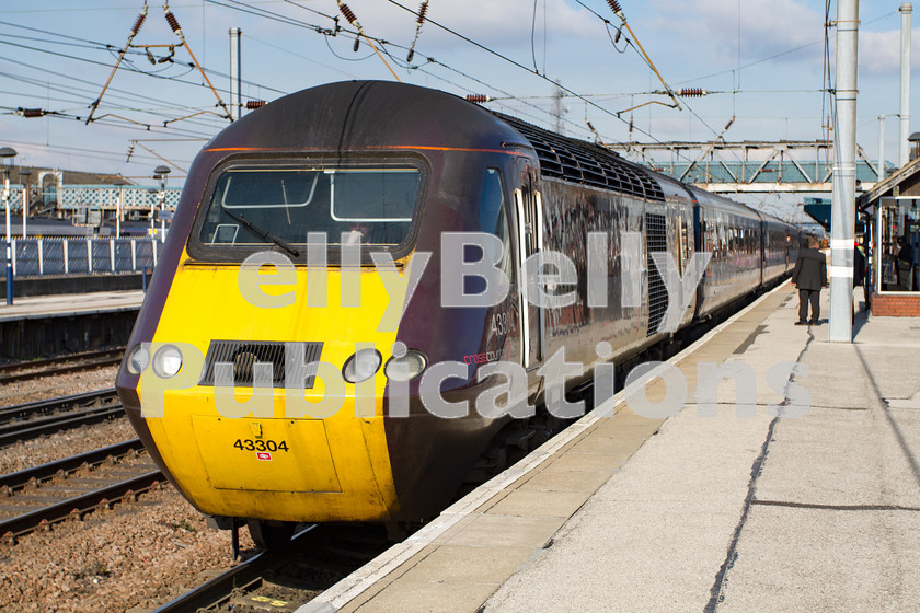 LPIS-D-DSL-CO-0006 
 Cross Country HST Power Car 43304 whuch was on loan to East Coast Trains awaits departure at Doncaster with 1Y84, the 12:25 to London King's Cross. 
 Keywords: 1Y84, 43304, Class 43, Colour, Cross Country, Digital, Doncaster, East Coast Trains, Eastern, HST, Passenger, Rights Managed, Stock, Yorkshire