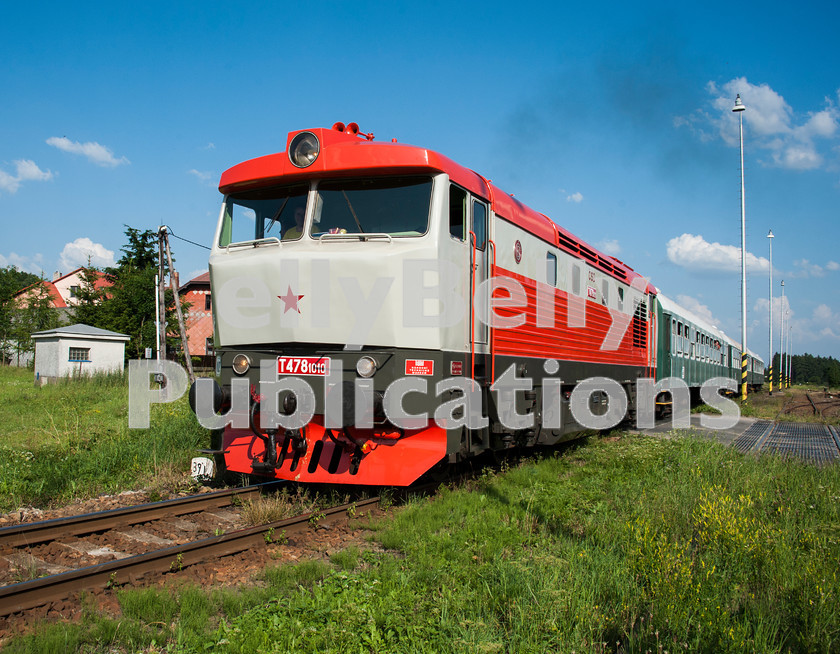 LPAP-EUR-CO-0025 
 Accelerating out of Veselicko, 751010 heads towards Zdar nad Sazavou, 6th July 2012. 
 Keywords: Czech, Czechoslovakia, Passenger, Colour, 2012