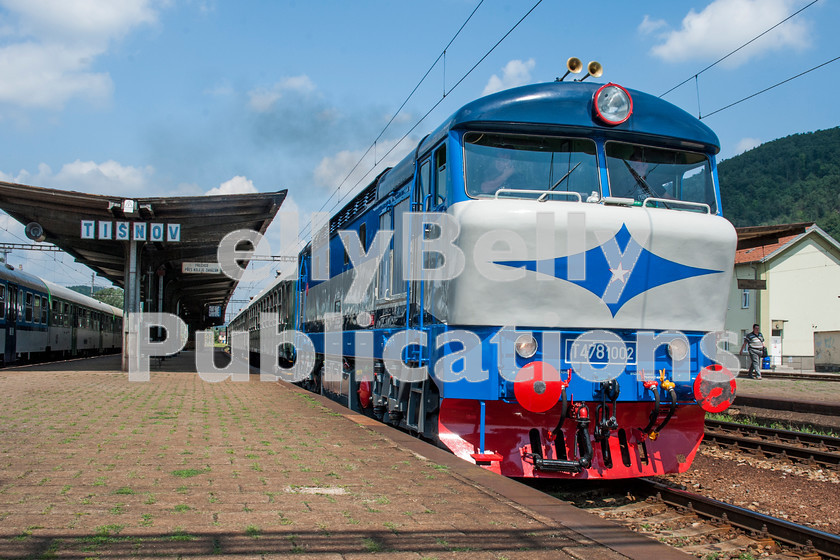 LPAP-EUR-CO-0027 
 751002 takes ECS out of Tisnov, after arrival from Zdar nad Sazavou, 7th July 2012. 
 Keywords: Czech, Czechoslovakia, Passenger, Colour, 2012