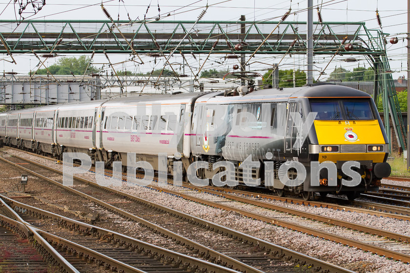 LPIS-D-DSL-CO-0040 
 East Coast Trains Class 91, 91110, approaches Doncaster station with 1N04 from London King's Cross to Newcastle on 20th June 2014. 
 Keywords: 1N04, 91110, Class 91, Colour, Digital, Doncaster, East Coast Trains, Eastern, Passenger, Rights Managed, Stock, Yorkshire